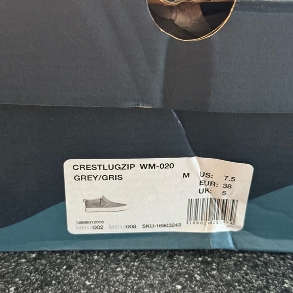 Sperry Crest Side Zip Cozy Sneaker, Size 7.5 - Picture 9 of 9